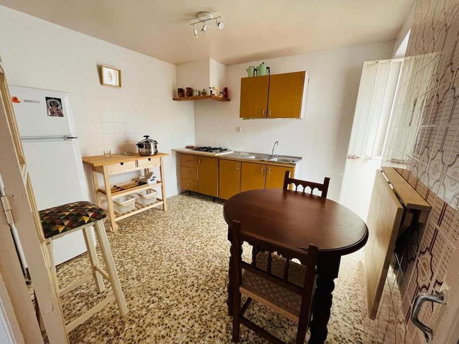 Casa Bejar, Tranquila Casa Con Chimenea, Patios, Junto A La Piscina Villa Canete la Real Bagian luar foto